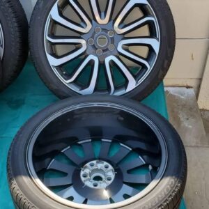 Range Rover overfinch turbine OEM wheels 275 45 22s $1000
