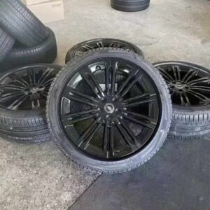Range rover  Sport/Velar/Evogue/Vogue wheels and tyres glossy black 285/40/ R23  06 months warranty refund accepted .